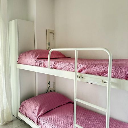 Grazioso Appartamento N 76 A 100Mt Dal Mare Bibione Buitenkant foto