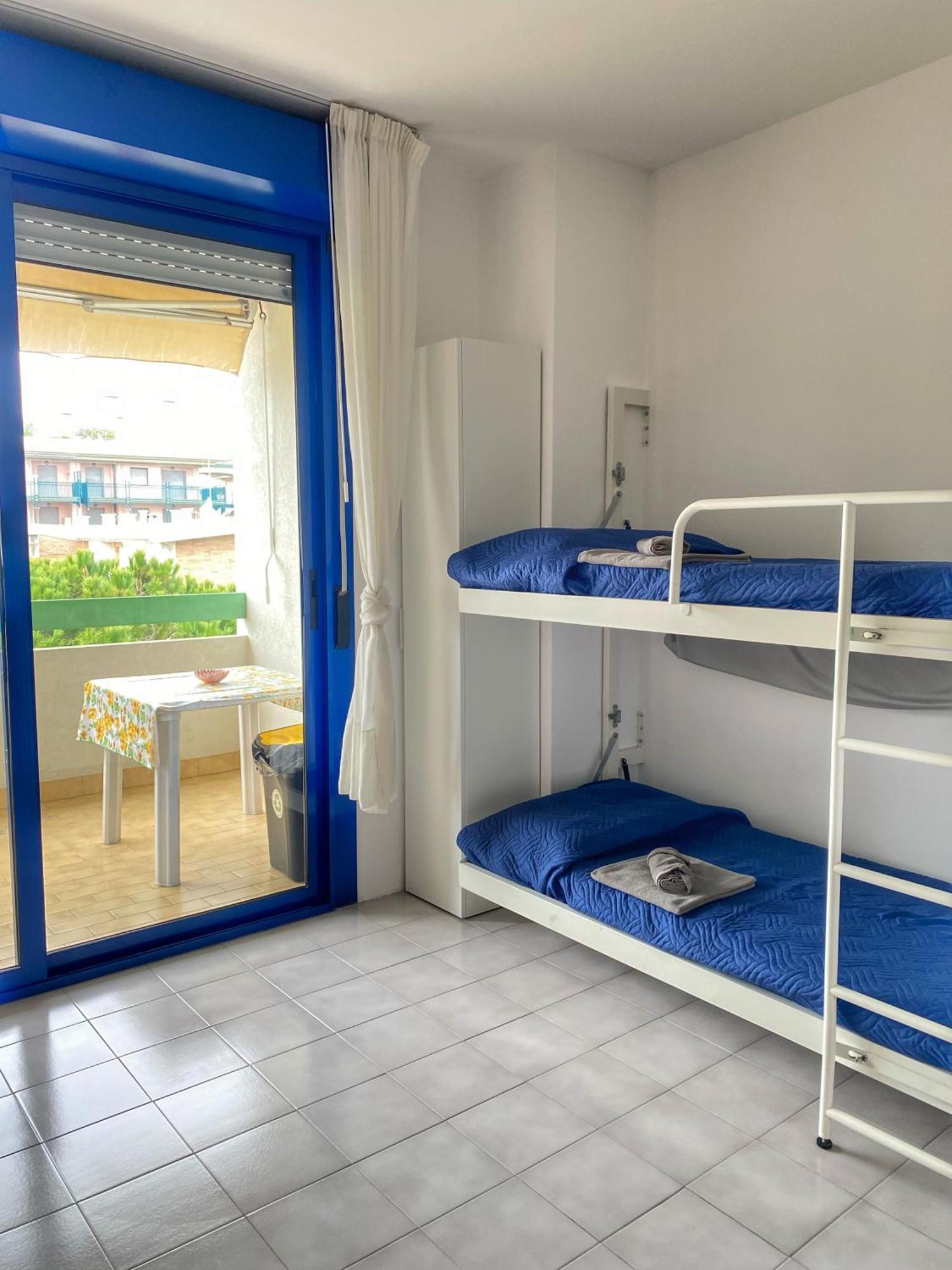 Grazioso Appartamento N 76 A 100Mt Dal Mare Bibione Buitenkant foto