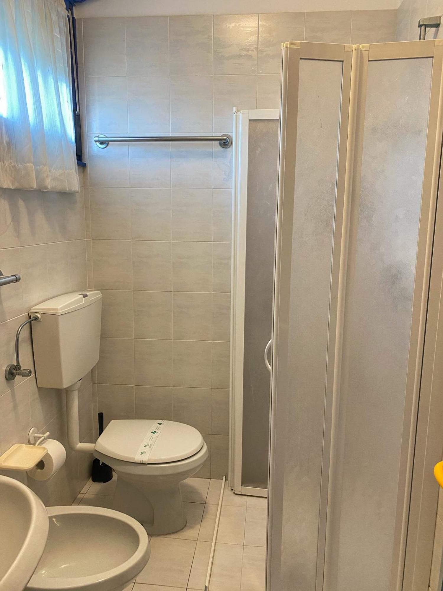 Grazioso Appartamento N 76 A 100Mt Dal Mare Bibione Buitenkant foto