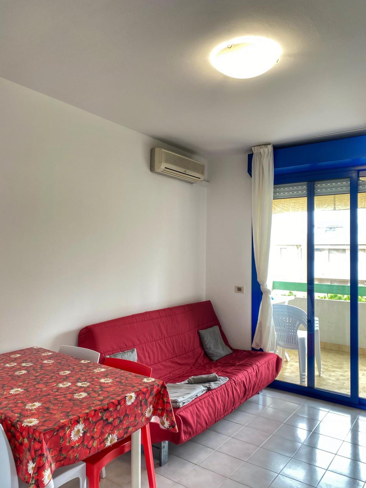 Grazioso Appartamento N 76 A 100Mt Dal Mare Bibione Buitenkant foto